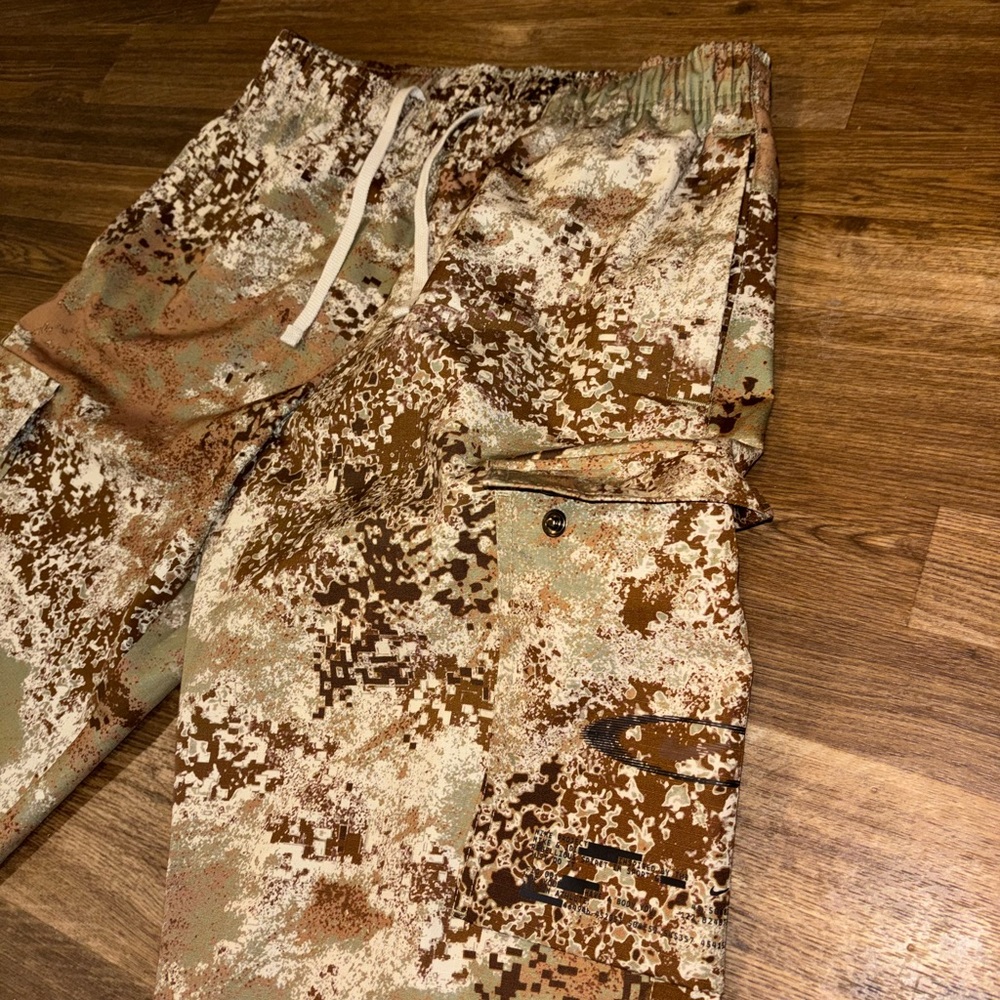 Nike digital Camo cargo ripstop Jogger Pants. New. Small men’s - Picture 5 of 6